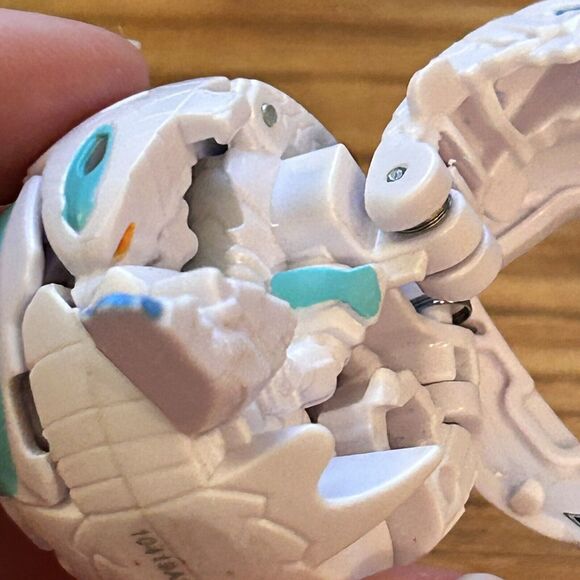 Bakugan Battle Brawlers Mixed Lot of 15 - Read Description - Picture 3 of 15